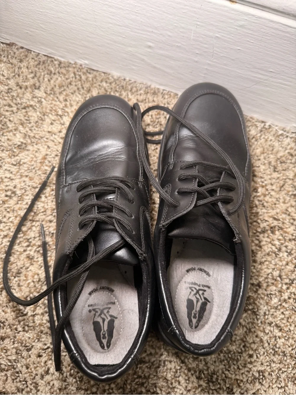 Hush Puppies Black Leather Shoes Size 4.5W